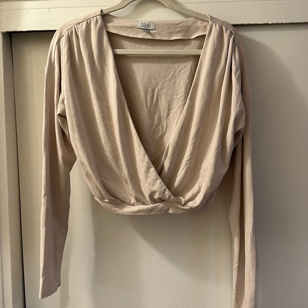 Long sleeve top